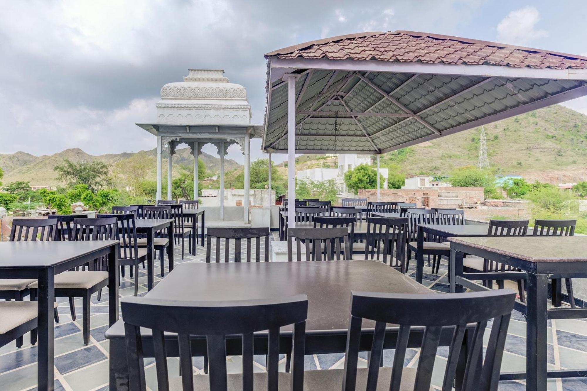 Hotel O Achrol Haveli Sukher Udaipur Kültér fotó